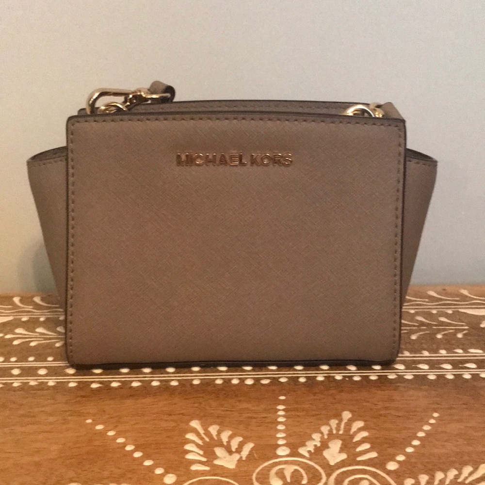 Michael Kors Crossbody